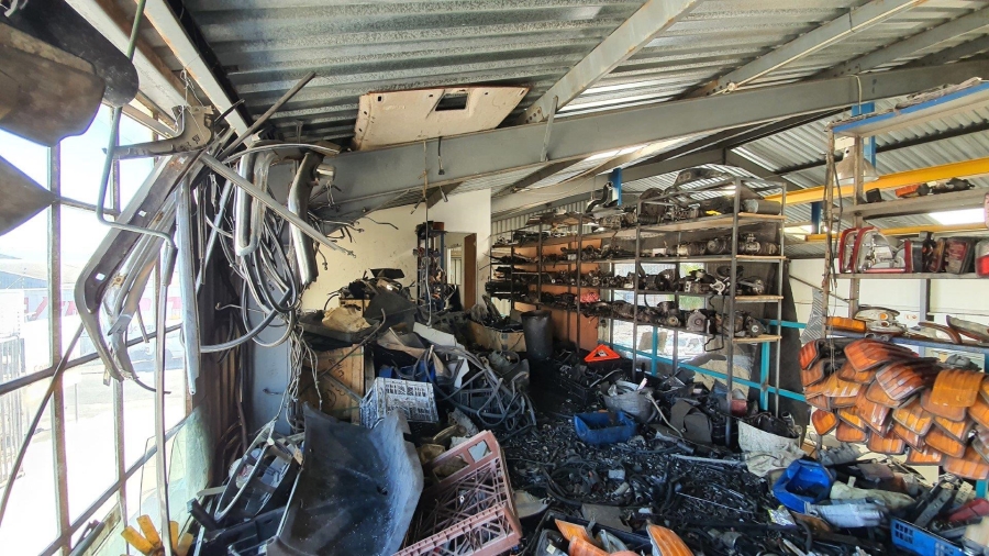 To Let commercial Property for Rent in Parow East Western Cape
